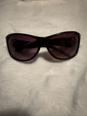 Women’s Oversized Sunglasses